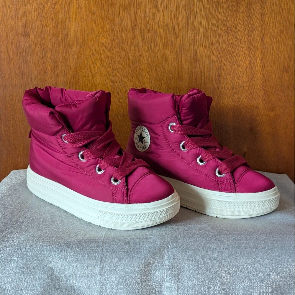 Converse Elements Boots Men's size 10.5 NEW!
